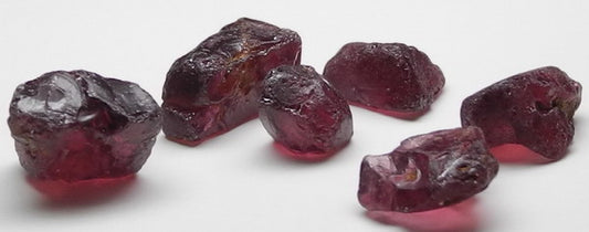 Rhodolite Garnet - 26.45ct - Hand Select Gem Rough - prettyrock.com