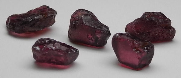 Rhodolite Garnet - 24.13ct - Hand Select Gem Rough - prettyrock.com