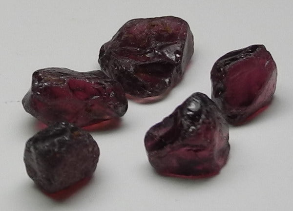Rhodolite Garnet - 21.44ct - Hand Select Gem Rough - prettyrock.com