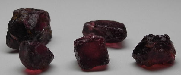 Rhodolite Garnet - 23.92ct - Hand Select Gem Rough - prettyrock.com