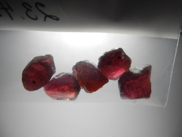 Rhodolite Garnet - 23.42ct - Hand Select Gem Rough - prettyrock.com