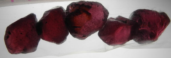 Rhodolite Garnet - 23.67ct - Hand Select Gem Rough - prettyrock.com