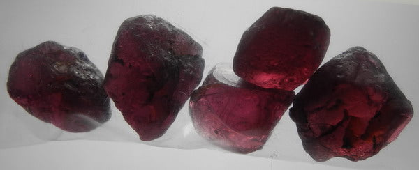 Rhodolite Garnet - 28.45ct - Hand Select Gem Rough - prettyrock.com