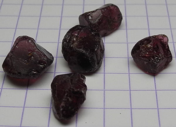Rhodolite Garnet - 24.71ct - Hand Select Gem Rough - prettyrock.com