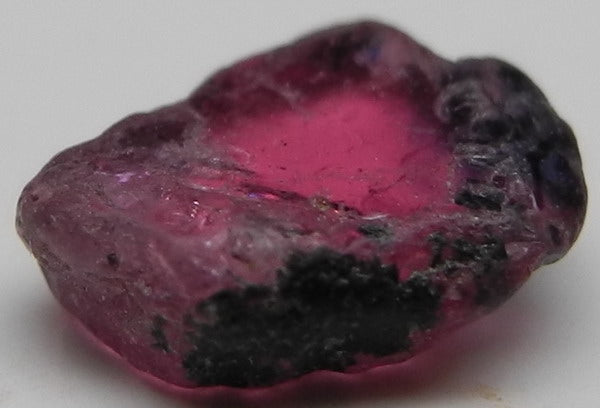 Ruby Sapphire - 1.44ct - Hand Select Gem Rough - prettyrock.com