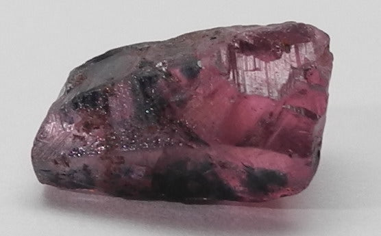 Ruby Sapphire - 3.82ct - Hand Select Gem Rough - prettyrock.com