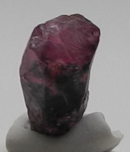 Ruby Sapphire - 3.82ct - Hand Select Gem Rough - prettyrock.com