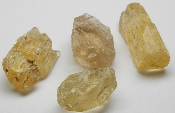 Scapolite Scapolite - 30.45ct - Hand Select Gem Rough - prettyrock.com