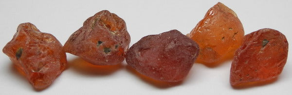 Spessartite Garnet - 28ct - Hand Select Gem Rough - prettyrock.com