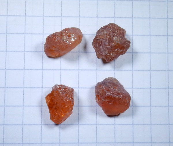 Spessartite Garnet - 20.77ct - Hand Select Gem Rough - prettyrock.com