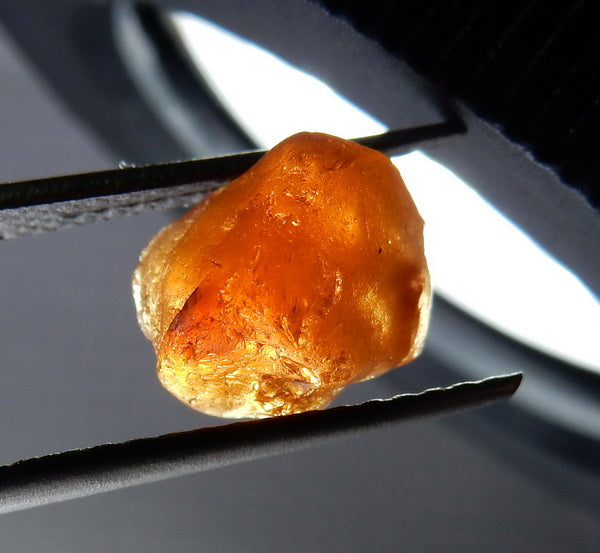 Spessartite Garnet - 20.77ct - Hand Select Gem Rough - prettyrock.com
