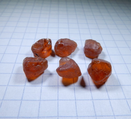 Spessartite Garnet - 24.2ct - Hand Select Gem Rough - prettyrock.com