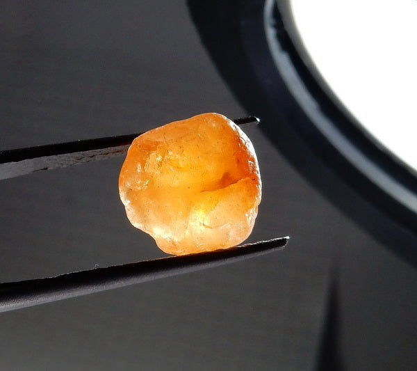 Spessartite Garnet - 21.32ct - Hand Select Gem Rough - prettyrock.com