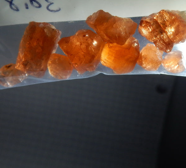 Spessartite Garnet - 30.82ct - Hand Select Gem Rough - prettyrock.com