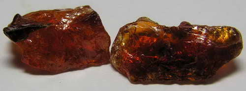 Spessartite Garnet - 14.79ct - Hand Select Gem Rough - prettyrock.com