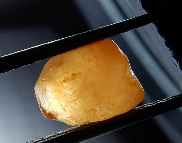 Spessartite Garnet - 3.67ct - Hand Select Gem Rough - prettyrock.com