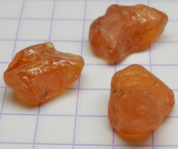 Spessartite Garnet - 15.35ct - Hand Select Gem Rough - prettyrock.com