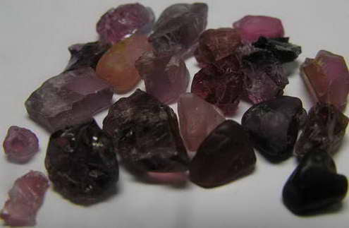 Spinel - 62.19ct - Hand Select Gem Rough - prettyrock.com