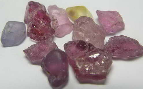 Spinel - 38.77ct - Hand Select Gem Rough - prettyrock.com