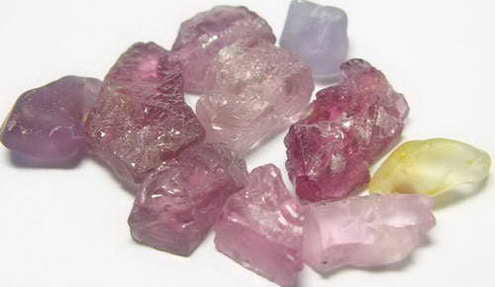 Spinel - 38.77ct - Hand Select Gem Rough - prettyrock.com