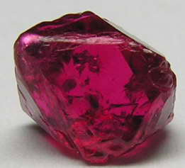 Spinel - 2.01ct - Hand Select Gem Rough - prettyrock.com