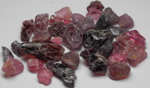 Spinel - 94ct - Hand Select Gem Rough - prettyrock.com