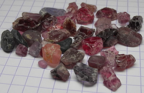 Spinel - 90ct - Hand Select Gem Rough - prettyrock.com