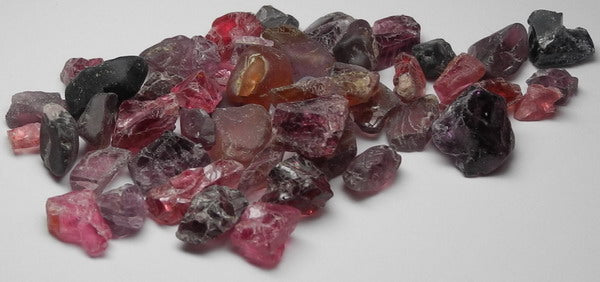 Spinel - 88ct - Hand Select Gem Rough - prettyrock.com