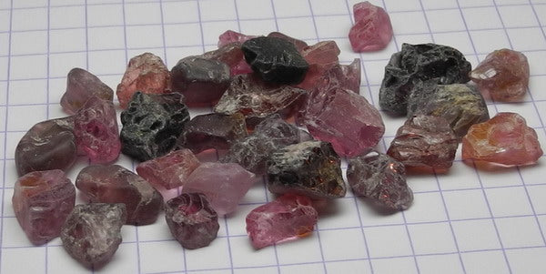 Spinel - 72ct - Hand Select Gem Rough - prettyrock.com