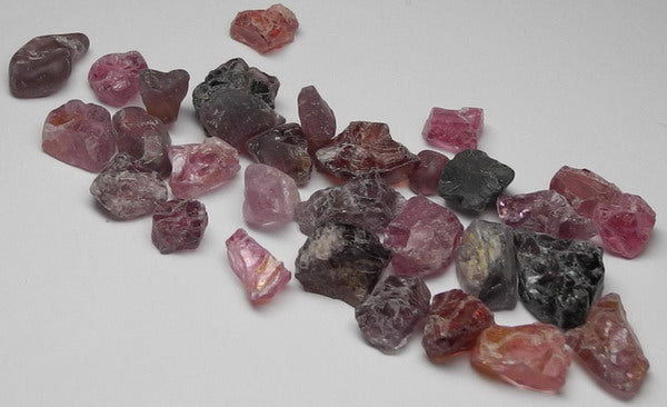 Spinel - 72ct - Hand Select Gem Rough - prettyrock.com
