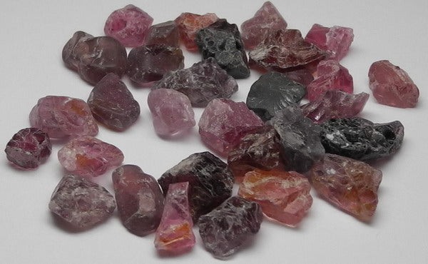 Spinel - 72ct - Hand Select Gem Rough - prettyrock.com