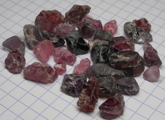 Spinel - 108ct - Hand Select Gem Rough - prettyrock.com