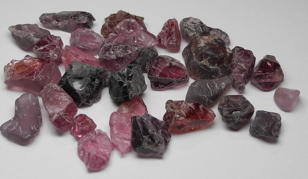 Spinel - 108ct - Hand Select Gem Rough - prettyrock.com