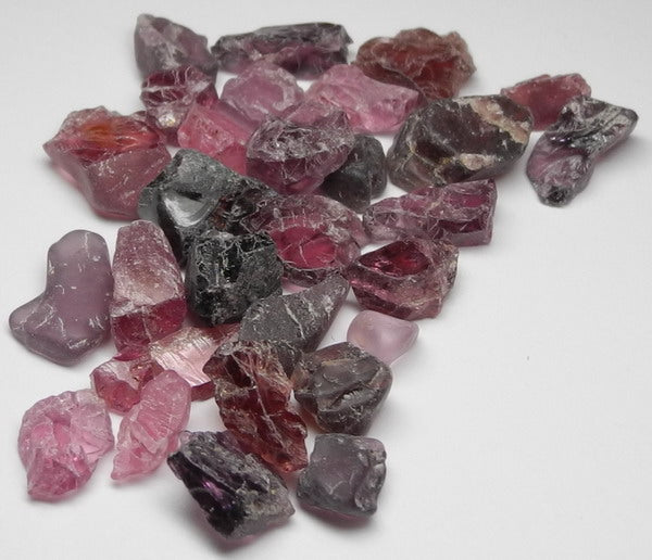 Spinel - 108ct - Hand Select Gem Rough - prettyrock.com