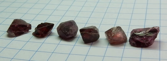 Spinel - 21.43ct - Hand Select Gem Rough - prettyrock.com