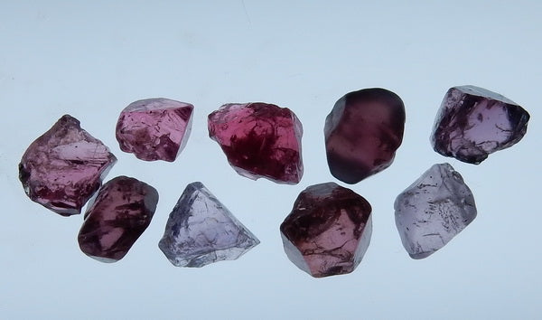 Spinel - 13.78ct - Hand Select Gem Rough - prettyrock.com