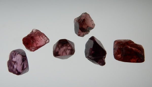 Spinel - 13.08ct - Hand Select Gem Rough - prettyrock.com