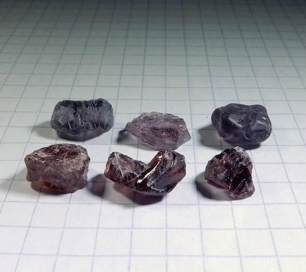 Spinel - 25.66ct - Hand Select Gem Rough - prettyrock.com
