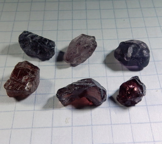 Spinel - 25.66ct - Hand Select Gem Rough - prettyrock.com