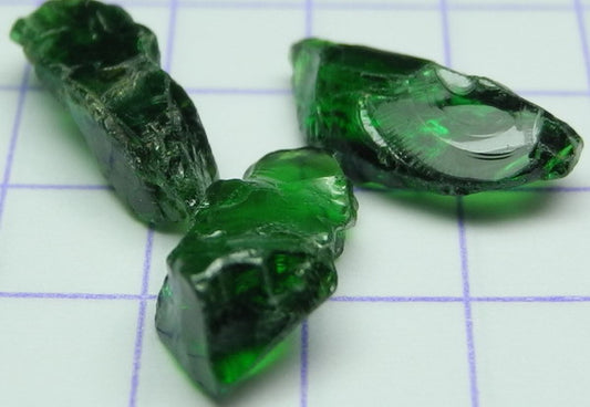 Tsavorite Garnet - 4.5ct - Hand Select Gem Rough - prettyrock.com