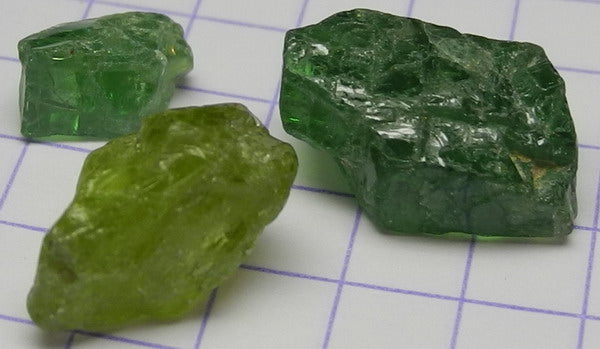 Tsavorite Garnet - 14ct - Hand Select Gem Rough - prettyrock.com