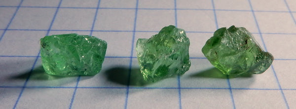 Tsavorite Garnet - 5.43ct - Hand Select Gem Rough - prettyrock.com