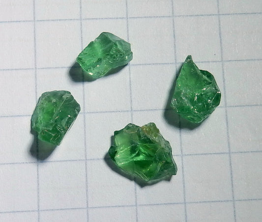 Tsavorite Garnet - 6.45ct - Hand Select Gem Rough - prettyrock.com