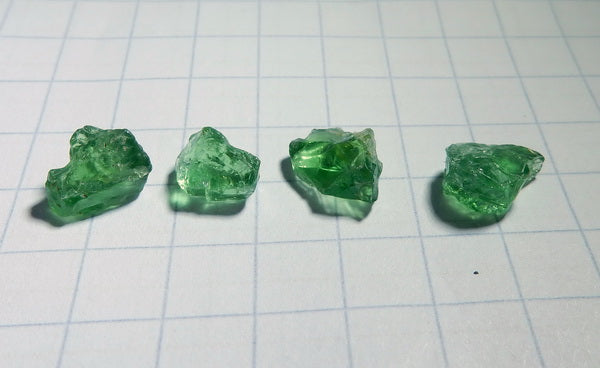 Tsavorite Garnet - 6.45ct - Hand Select Gem Rough - prettyrock.com