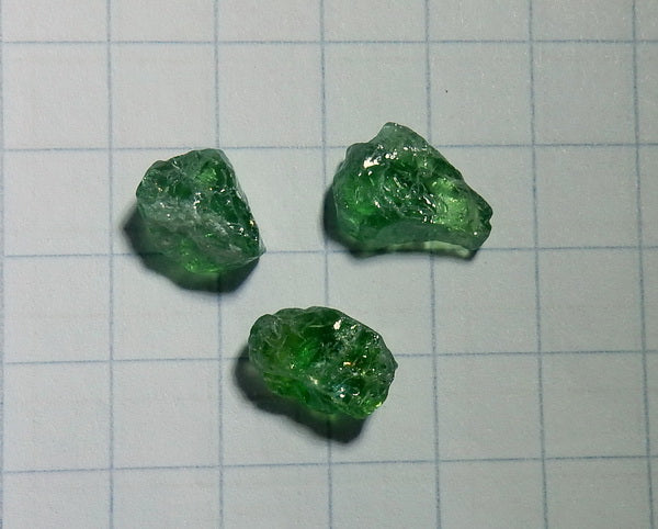 Tsavorite Garnet - 6.16ct - Hand Select Gem Rough - prettyrock.com