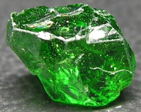 Tsavorite Garnet - 2.85ct - Hand Select Gem Rough - prettyrock.com