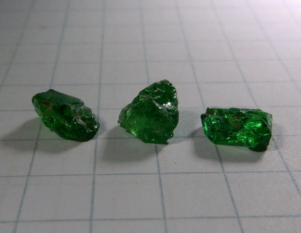 Tsavorite Garnet - 4.71ct - Hand Select Gem Rough - prettyrock.com