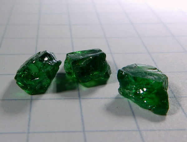 Tsavorite Garnet - 4.95ct - Hand Select Gem Rough - prettyrock.com