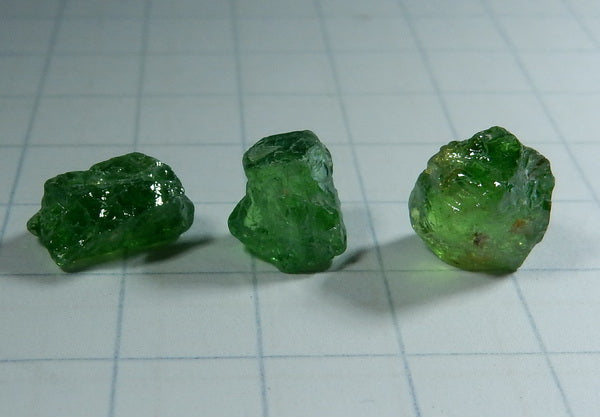 Tsavorite Garnet - 5.12ct - Hand Select Gem Rough - prettyrock.com