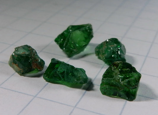 Tsavorite Garnet - 5.19ct - Hand Select Gem Rough - prettyrock.com